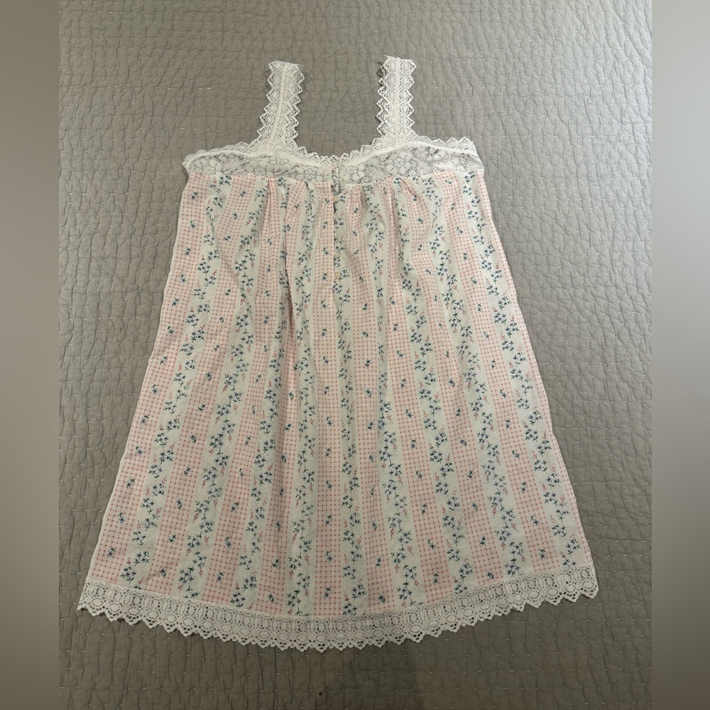 Vintage NWOT Coquette Erika Taylor Lace Trim Floral Nightgown Dress